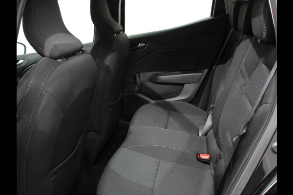 Renault Clio 1.0 TCe 90 Equilibre Cruise Control Navigatie Apple Carplay / Android Auto Parkeersensoren Full LED