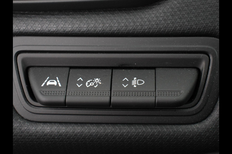 Renault Clio 1.0 TCe 90 Equilibre Cruise Control Navigatie Apple Carplay / Android Auto Parkeersensoren Full LED