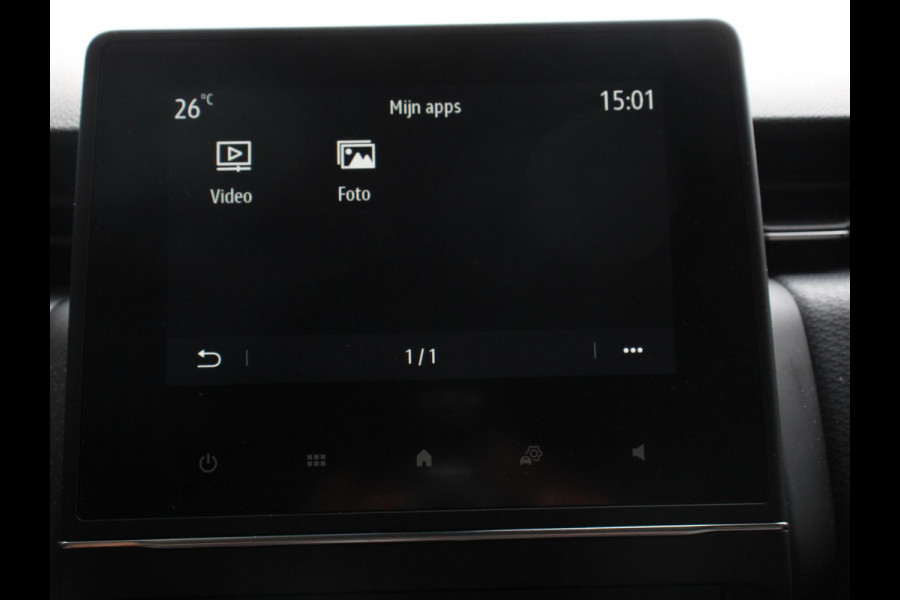 Renault Clio 1.0 TCe 90 Equilibre Cruise Control Navigatie Apple Carplay / Android Auto Parkeersensoren Full LED