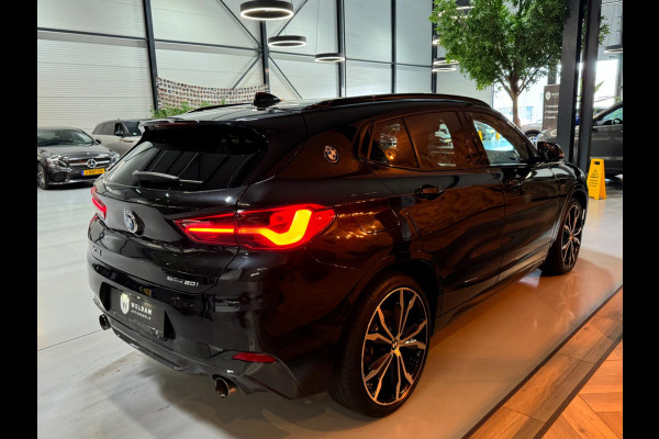 BMW X2 SDrive20i High Executive M Sport Garantie Trekhaak Memory Stoelen Camera StoelVW Leder Sfeer PDC Cruise Clima Navi Rijklaar
