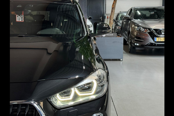 BMW X2 SDrive20i High Executive M Sport Garantie Trekhaak Memory Stoelen Camera StoelVW Leder Sfeer PDC Cruise Clima Navi Rijklaar