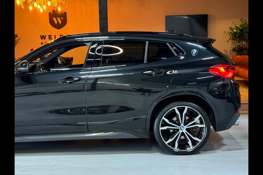 BMW X2 SDrive20i High Executive M Sport Garantie Trekhaak Memory Stoelen Camera StoelVW Leder Sfeer PDC Cruise Clima Navi Rijklaar