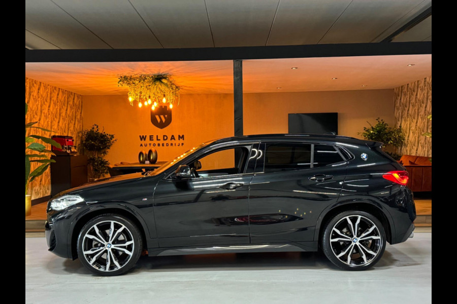 BMW X2 SDrive20i High Executive M Sport Garantie Trekhaak Memory Stoelen Camera StoelVW Leder Sfeer PDC Cruise Clima Navi Rijklaar