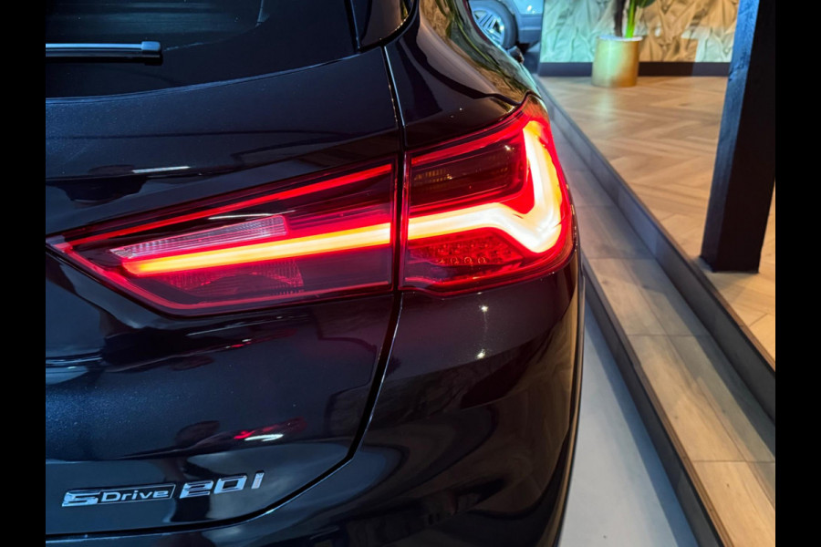 BMW X2 SDrive20i High Executive M Sport Garantie Trekhaak Memory Stoelen Camera StoelVW Leder Sfeer PDC Cruise Clima Navi Rijklaar