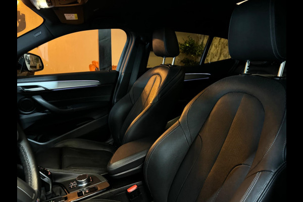 BMW X2 SDrive20i High Executive M Sport Garantie Trekhaak Memory Stoelen Camera StoelVW Leder Sfeer PDC Cruise Clima Navi Rijklaar