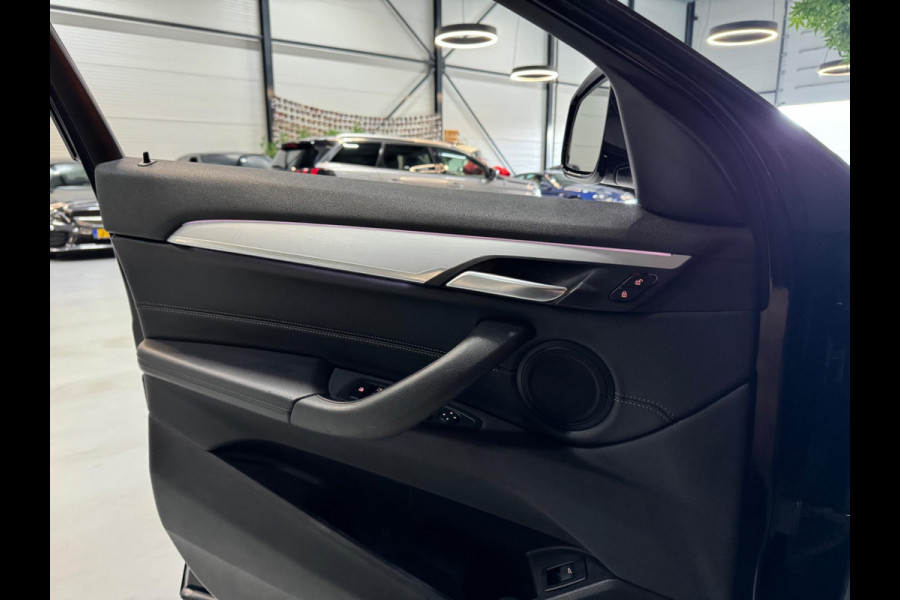 BMW X2 SDrive20i High Executive M Sport Garantie Trekhaak Memory Stoelen Camera StoelVW Leder Sfeer PDC Cruise Clima Navi Rijklaar