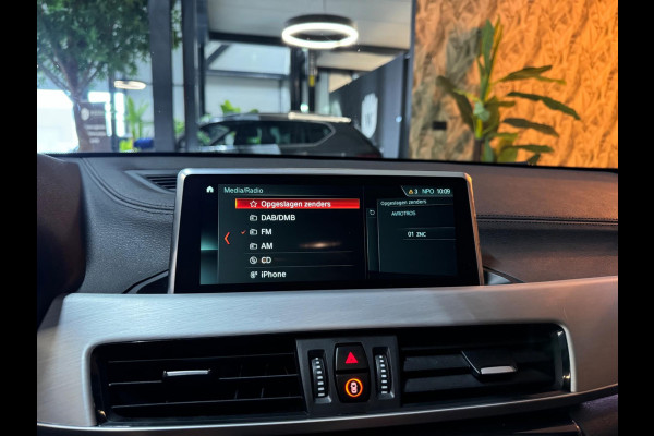 BMW X2 SDrive20i High Executive M Sport Garantie Trekhaak Memory Stoelen Camera StoelVW Leder Sfeer PDC Cruise Clima Navi Rijklaar