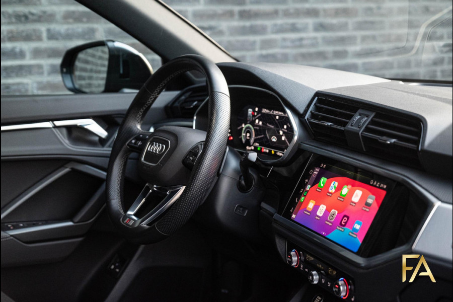 Audi Q3 Sportback 45 TFSI e S Edition Sfeerverlichting|19 Inch|MatrixLED|Daytonagrau|Trekhaak