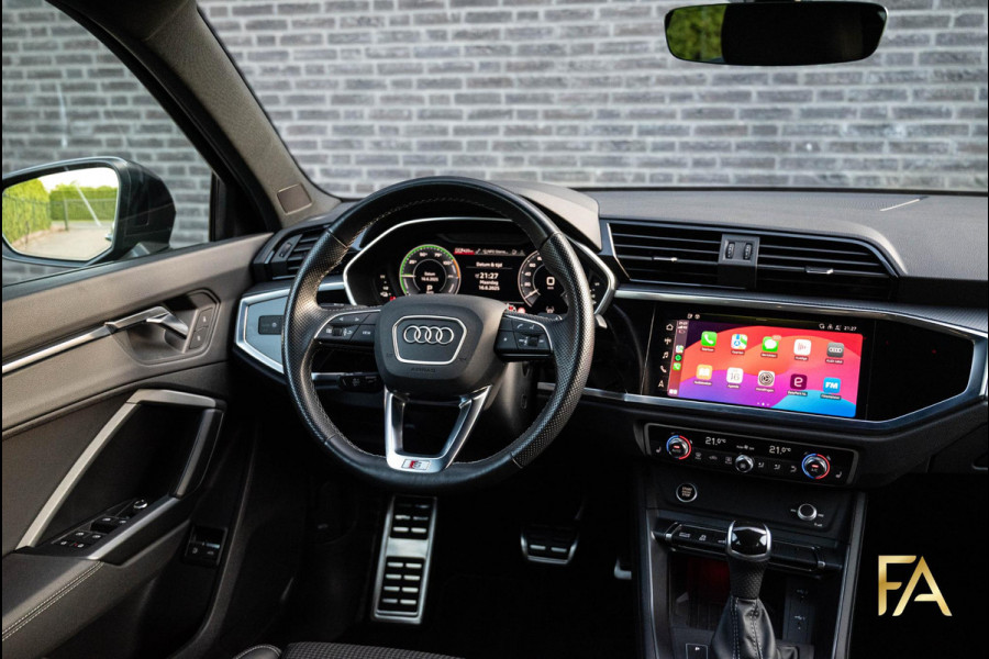 Audi Q3 Sportback 45 TFSI e S Edition Sfeerverlichting|19 Inch|MatrixLED|Daytonagrau|Trekhaak