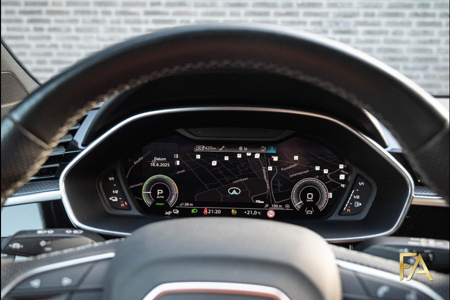 Audi Q3 Sportback 45 TFSI e S Edition Sfeerverlichting|19 Inch|MatrixLED|Daytonagrau|Trekhaak