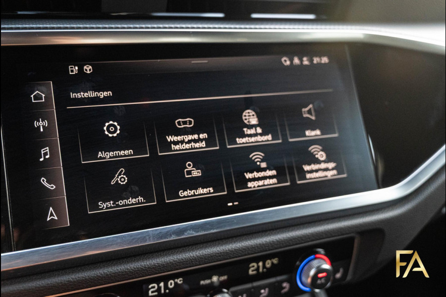 Audi Q3 Sportback 45 TFSI e S Edition Sfeerverlichting|19 Inch|MatrixLED|Daytonagrau|Trekhaak