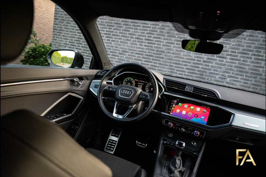 Audi Q3 Sportback 45 TFSI e S Edition Sfeerverlichting|19 Inch|MatrixLED|Daytonagrau|Trekhaak
