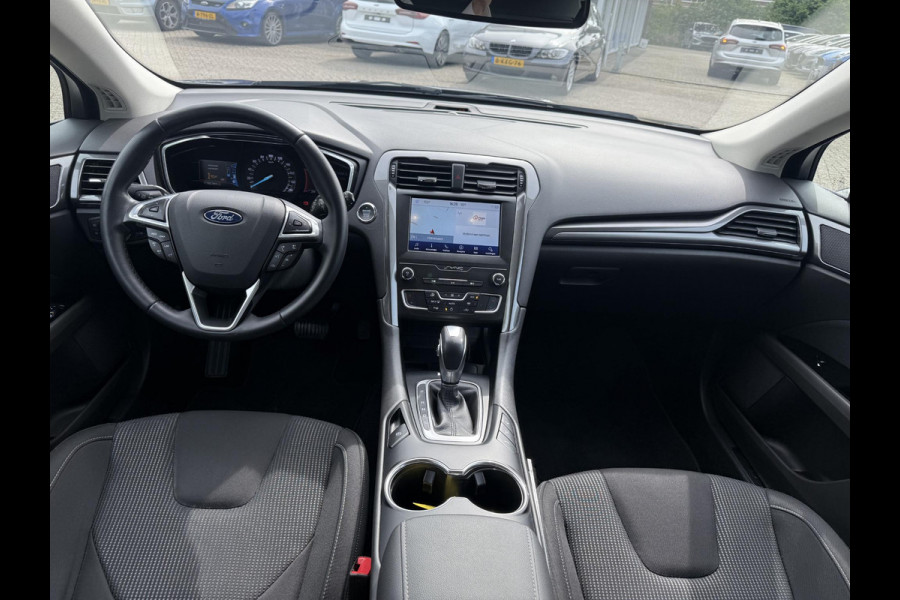 Ford Mondeo Wagon 2.0 IVCT HEV Titanium 187pk Cruise Control | Navigatie | Apple Carplay / Android Auto | Climate control | Extra Winterbanden set!