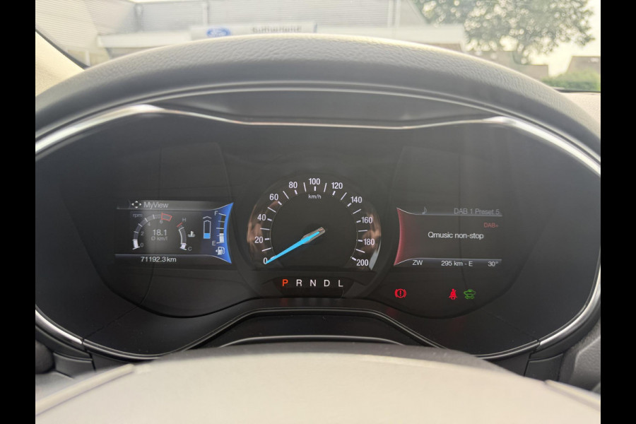Ford Mondeo Wagon 2.0 IVCT HEV Titanium 187pk Cruise Control | Navigatie | Apple Carplay / Android Auto | Climate control | Extra Winterbanden set!