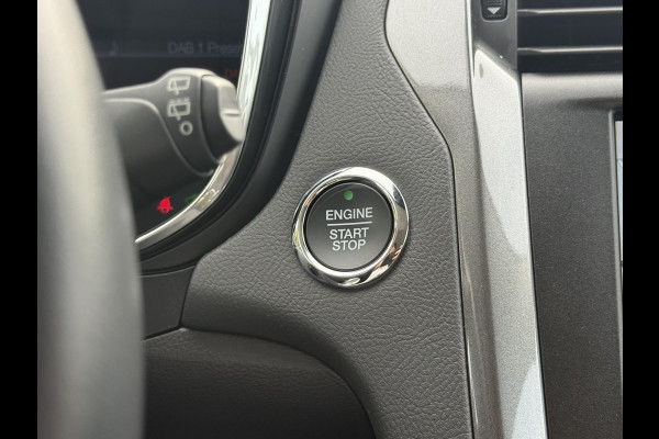 Ford Mondeo Wagon 2.0 IVCT HEV Titanium 187pk Cruise Control | Navigatie | Apple Carplay / Android Auto | Climate control | Extra Winterbanden set!