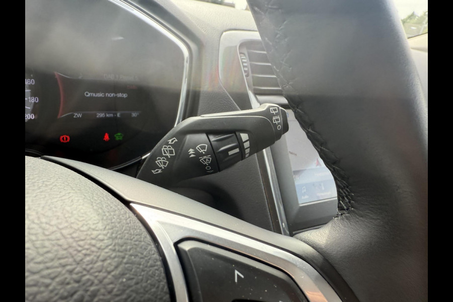 Ford Mondeo Wagon 2.0 IVCT HEV Titanium 187pk Cruise Control | Navigatie | Apple Carplay / Android Auto | Climate control | Extra Winterbanden set!