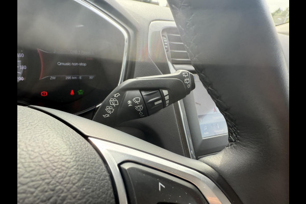 Ford Mondeo Wagon 2.0 IVCT HEV Titanium 187pk Cruise Control | Navigatie | Apple Carplay / Android Auto | Climate control | Extra Winterbanden set!