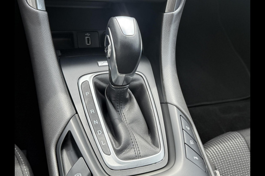 Ford Mondeo Wagon 2.0 IVCT HEV Titanium 187pk Cruise Control | Navigatie | Apple Carplay / Android Auto | Climate control | Extra Winterbanden set!