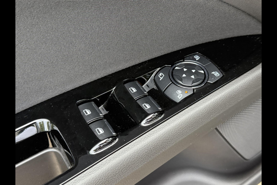 Ford Mondeo Wagon 2.0 IVCT HEV Titanium 187pk Cruise Control | Navigatie | Apple Carplay / Android Auto | Climate control | Extra Winterbanden set!