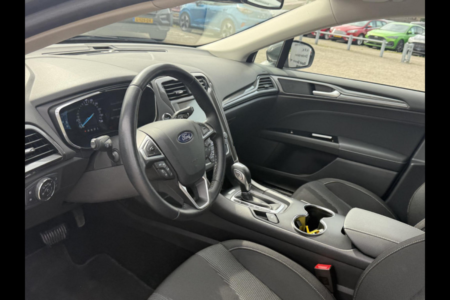 Ford Mondeo Wagon 2.0 IVCT HEV Titanium 187pk Cruise Control | Navigatie | Apple Carplay / Android Auto | Climate control | Extra Winterbanden set!