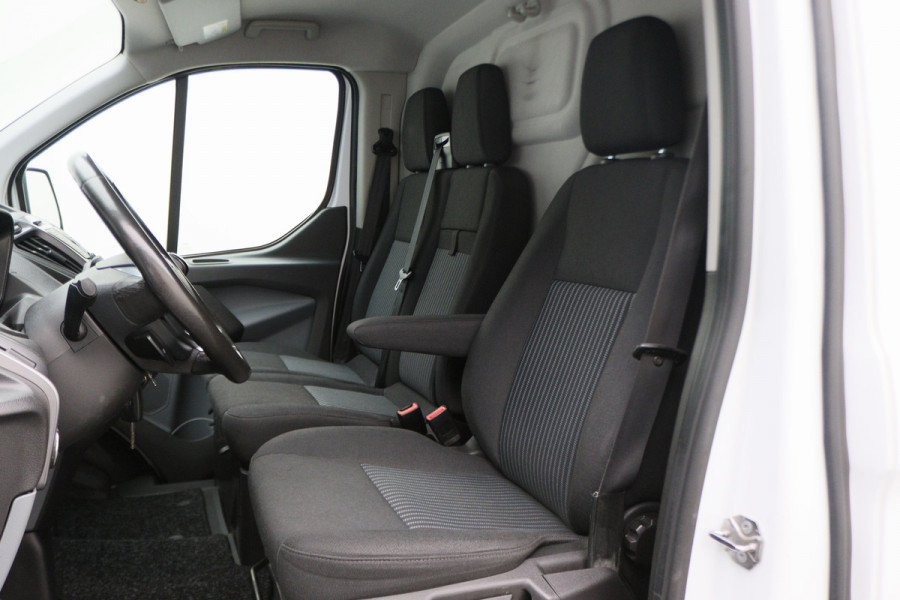 Ford Transit Custom 270 2.0 TDCI L1H1 Trend 3-Zits, Airco, Verwarmde Voorruit, Cruise, Bluetooth, Imperiaal, Trekhaak
