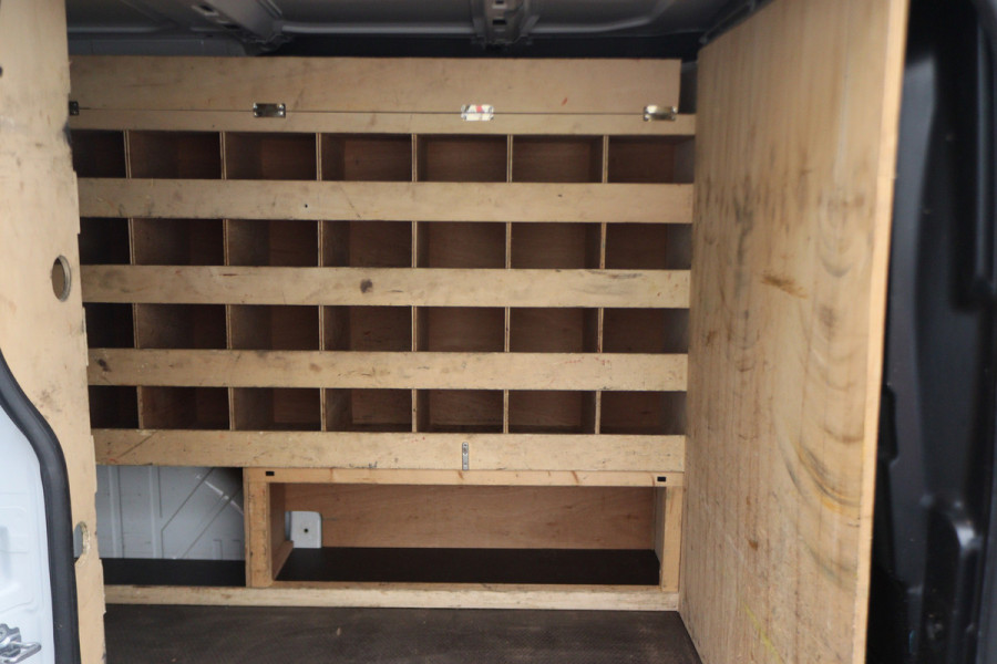 Ford Transit Custom 270 2.0 TDCI L1H1 Trend 3-Zits, Airco, Verwarmde Voorruit, Cruise, Bluetooth, Imperiaal, Trekhaak