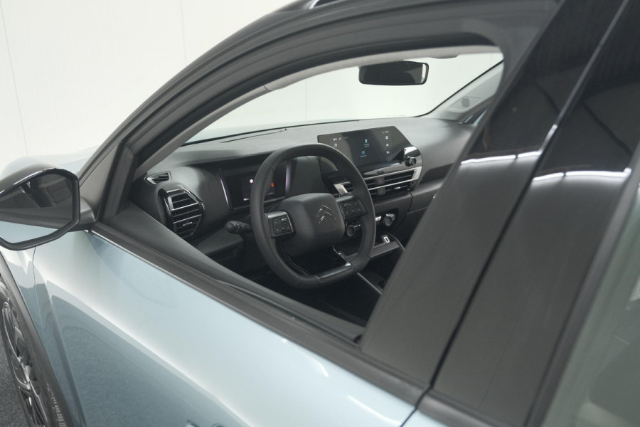 Citroën C4 Puretech 130 EAT8 Shine | Camera | Apple Carplay | Parkeersensoren | 18 Inch Lichtmetalen Velgen