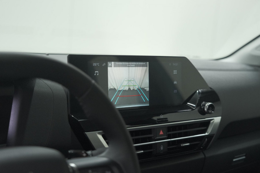 Citroën C4 Puretech 130 EAT8 Shine | Camera | Apple Carplay | Parkeersensoren | 18 Inch Lichtmetalen Velgen