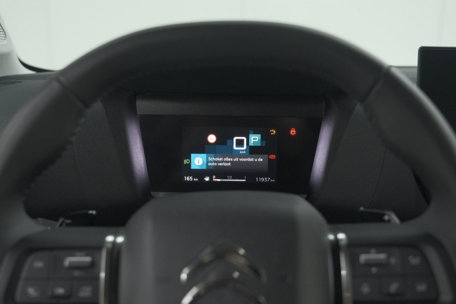 Citroën C4 Puretech 130 EAT8 Shine | Camera | Apple Carplay | Parkeersensoren | 18 Inch Lichtmetalen Velgen