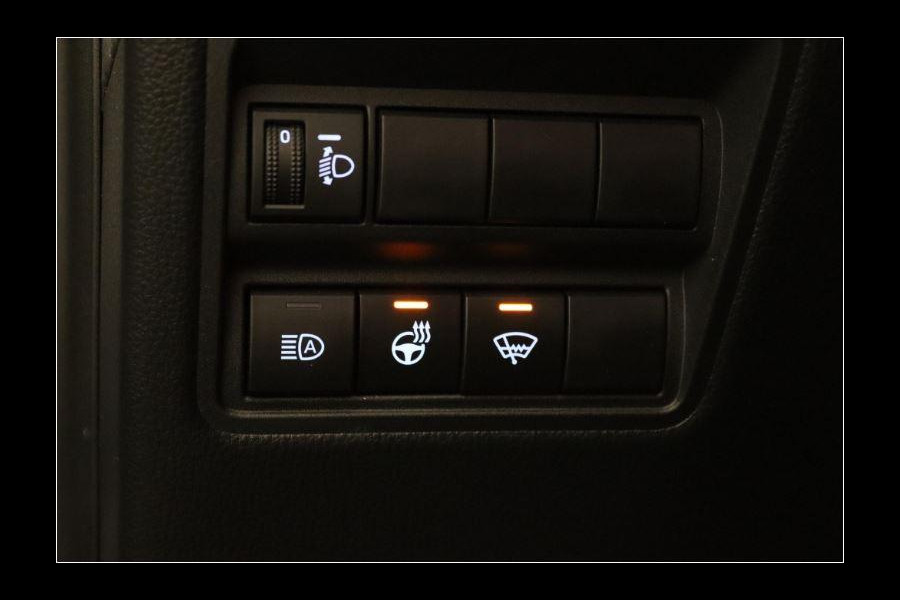 Toyota Yaris Cross 1.5 Hybrid 130 Dynamic | Stuur & Stoel verwarming | Apple Carplay & Android auto | Telefoon Draadloos opladen |