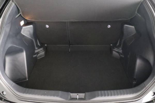 Toyota Yaris Cross 1.5 Hybrid 130 Dynamic | Stuur & Stoel verwarming | Apple Carplay & Android auto | Telefoon Draadloos opladen |
