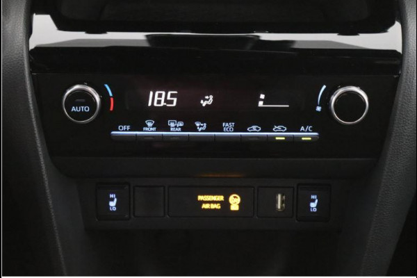 Toyota Yaris Cross 1.5 Hybrid 130 Dynamic | Stuur & Stoel verwarming | Apple Carplay & Android auto | Telefoon Draadloos opladen |