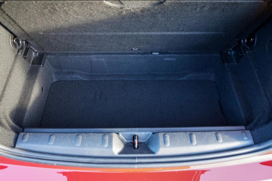 MINI Cooper S 2.0 | Chili Serious Business | JCW Optiek | Harman/Kardon | Kuipstoelen | Camera | Keyless Entry