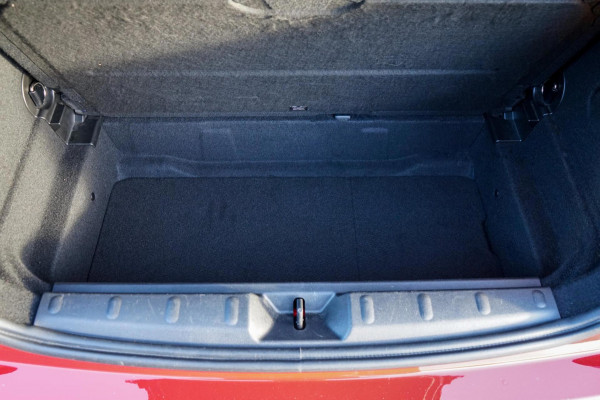 MINI Cooper S 2.0 | Chili Serious Business | JCW Optiek | Harman/Kardon | Kuipstoelen | Camera | Keyless Entry