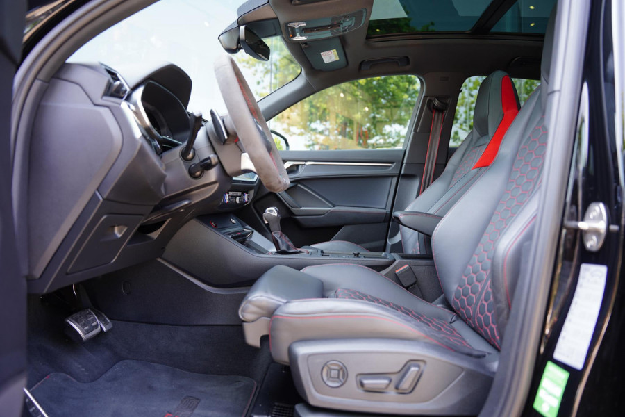 Audi RSQ3 2.5 TFSI RS Panoramadak SONOS RS-Seats
