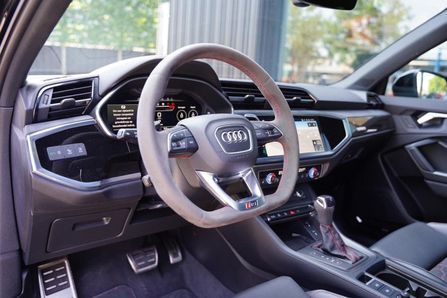 Audi RSQ3 2.5 TFSI RS Panoramadak SONOS RS-Seats