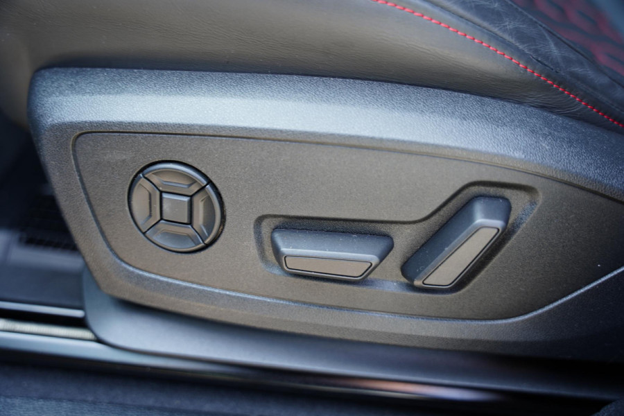 Audi RSQ3 2.5 TFSI RS Panoramadak SONOS RS-Seats