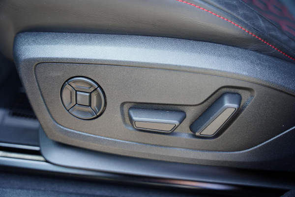 Audi RSQ3 2.5 TFSI RS Panoramadak SONOS RS-Seats