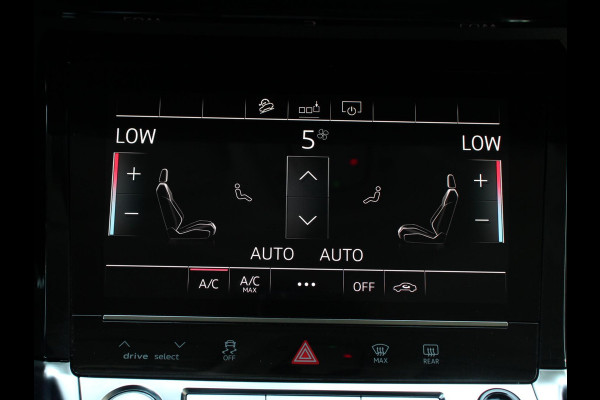 Audi e-tron e-tron 50 quattro Launch edition Navigatie Climate Control Parkeer Sensoren Lichtmetalen velgen