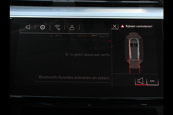 Audi e-tron e-tron 50 quattro Launch edition Navigatie Climate Control Parkeer Sensoren Lichtmetalen velgen
