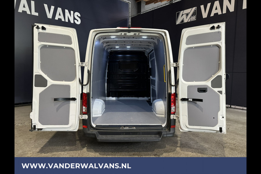 Volkswagen Crafter 2.0 TDI 141pk L3H3 L2H2 Euro6 Airco | Camera | Apple Carplay | Cruisecontrol Android Auto, Chauffeursstoel