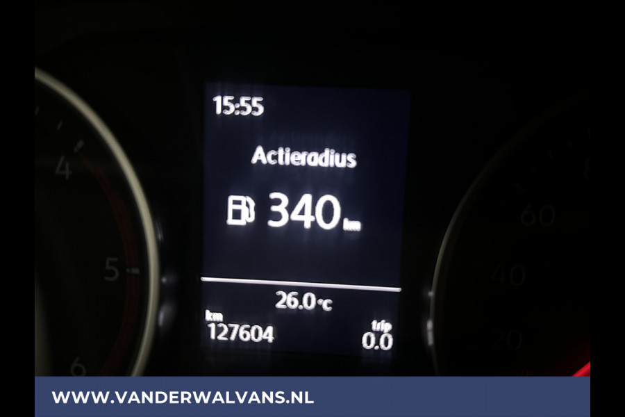 Volkswagen Crafter 2.0 TDI 141pk L3H3 L2H2 Euro6 Airco | Camera | Apple Carplay | Cruisecontrol Android Auto, Chauffeursstoel