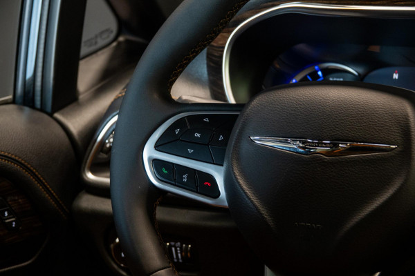 Chrysler Pacifica 3.6 V6 Hybrid *Panorama / Harman-Kardon / Surround-view / Memory / 7-zitter*