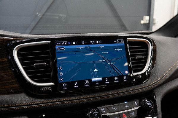 Chrysler Pacifica 3.6 V6 Hybrid *Panorama / Harman-Kardon / Surround-view / Memory / 7-zitter*