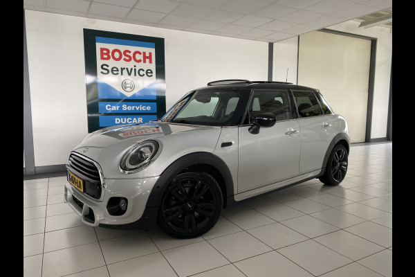 MINI Mini 1.5 Cooper/ automaat John cooper works / Panodak / 5 Drs