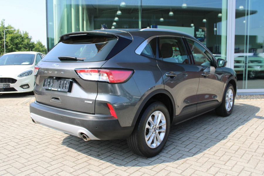 Ford Kuga 2.5 FHEV Titanium | Navigatie | Camera | Cruise Control | Lichtmetalen velgen