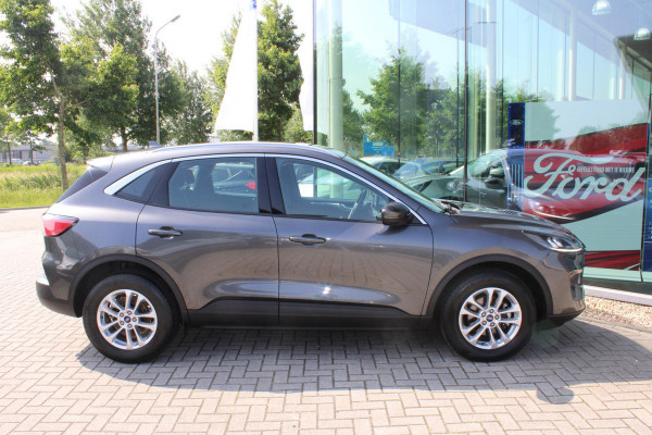 Ford Kuga 2.5 FHEV Titanium | Navigatie | Camera | Cruise Control | Lichtmetalen velgen
