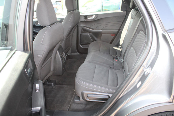 Ford Kuga 2.5 FHEV Titanium | Navigatie | Camera | Cruise Control | Lichtmetalen velgen