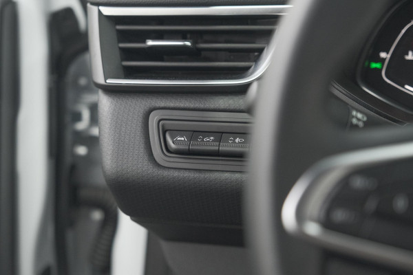 Renault Clio TCe 90 Techno | Camera | 9.3 Inch Scherm | Apple Carplay | Parkeersensoren