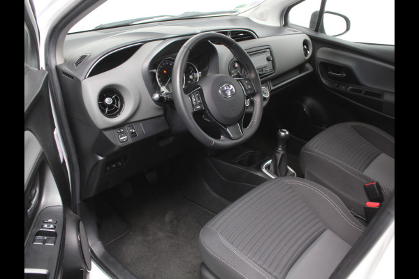 Toyota Yaris 1.0 VVT-i Comfort AIRCO | CV | ELRM | STB | ISOFIX